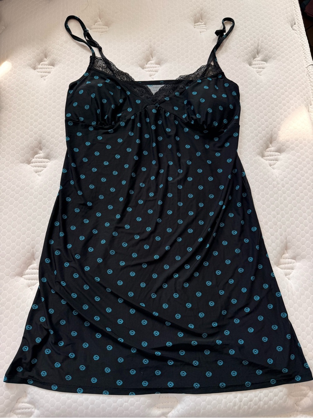 37. Black Lace-Trim Polka Dot Chemise Nightdress - Blue Dot